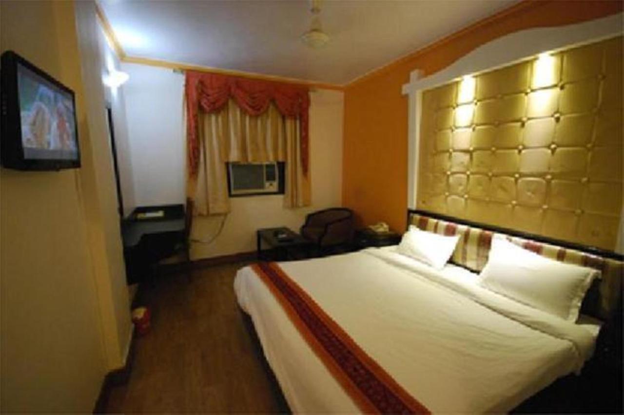 Hotel Suncity International Τζοντχπούρ Εξωτερικό φωτογραφία