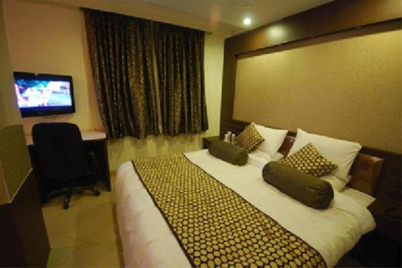 Hotel Suncity International Τζοντχπούρ Εξωτερικό φωτογραφία