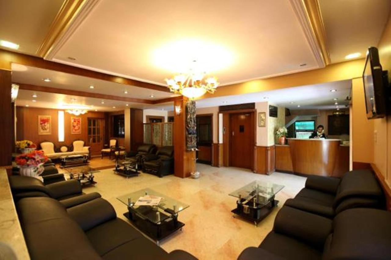 Hotel Suncity International Τζοντχπούρ Εξωτερικό φωτογραφία