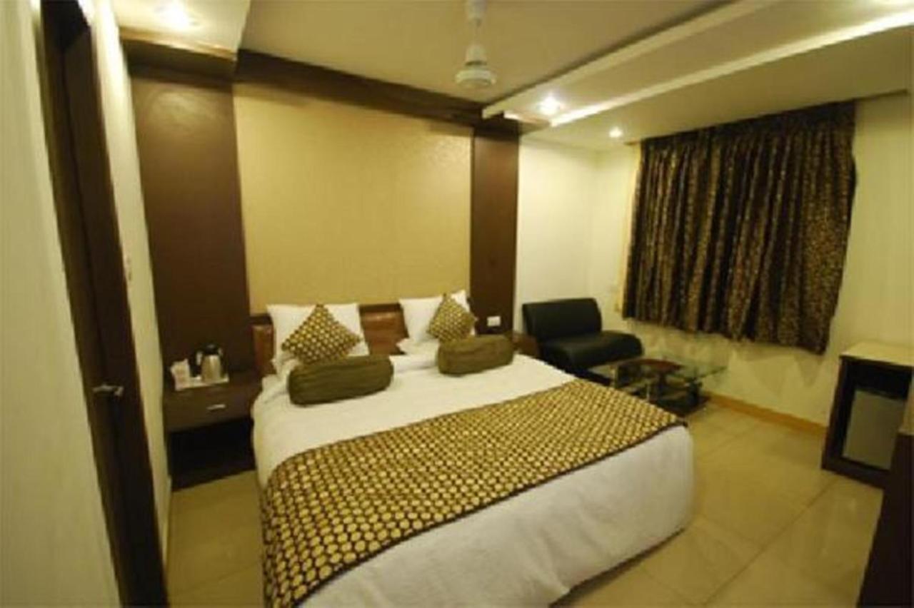 Hotel Suncity International Τζοντχπούρ Εξωτερικό φωτογραφία