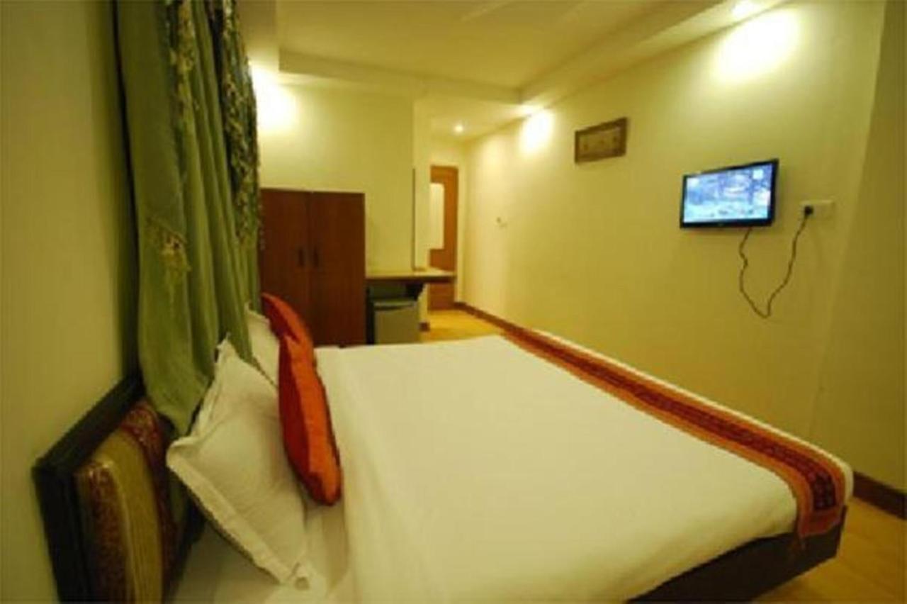 Hotel Suncity International Τζοντχπούρ Εξωτερικό φωτογραφία